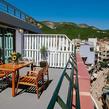 The First Key Luxury & Small Apartment In The Center Of Xanthi Ruang foto