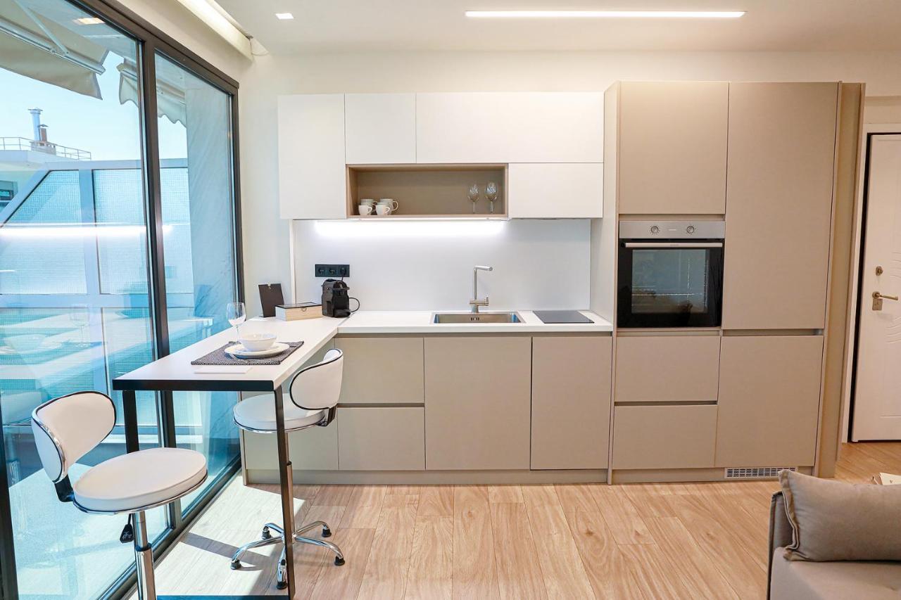 The First Key Luxury & Small Apartment In The Center Of Xanthi Bagian luar foto